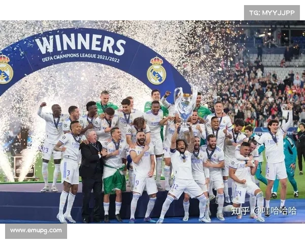 桑坦德小将萨利纳斯左路攻防兼备，巴萨球探现场考察